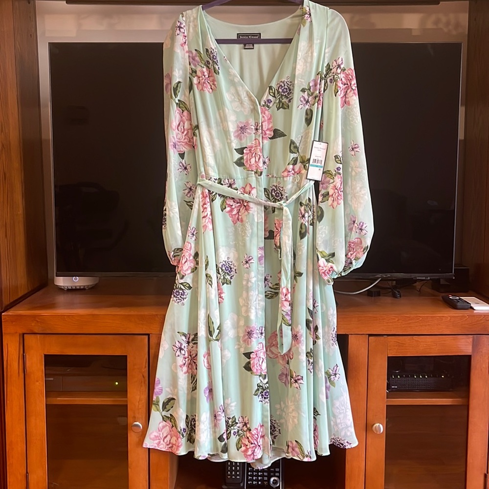 Mint Floral Garden Party Dress by Jessica Howard